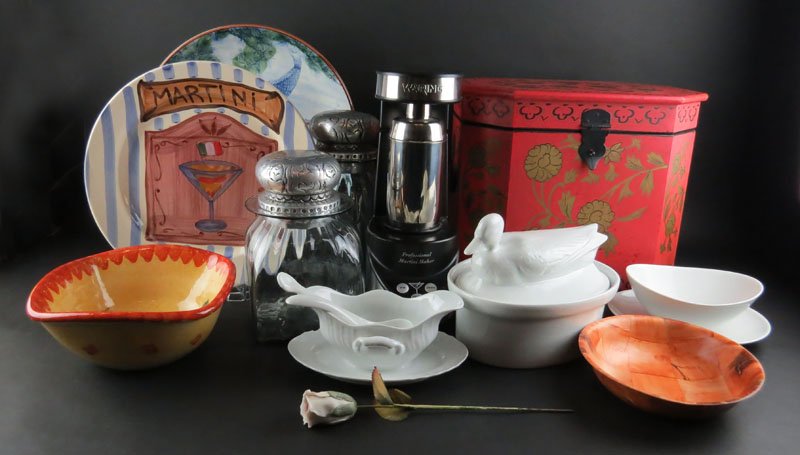 Box Lot of Miscellaneous Items. Condition Varies. We (1 of 1)