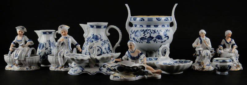 Miscellaneous Seymour Mann Japan Vienna Woods Fine: Miscellaneous Seymour Mann Japan Vienna Woods Fine China Blue and White Porcelain Serving Pieces in the Blue Onion Pattern Including: Figural Lady Sweetmeat, Two (2) Figural Cabinet Pieces (ladies arm