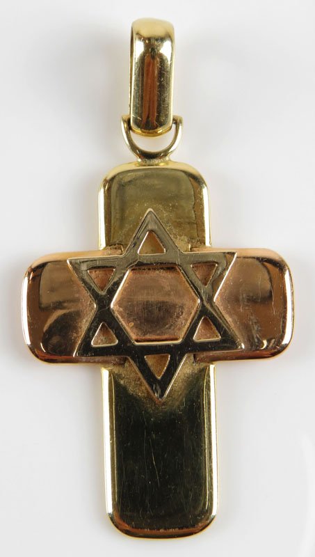 Chimento 18 Karat Two Tone Yellow and Rose Gold Jewish: Chimento 18 Karat Two Tone Yellow and Rose Gold Jewish Star of David Cross. Signed Chimento and 750. Good Condition. Weighs 7.90 Pennyweights. Measures 2 Inches Tall to Top of Bale and 1 Inch Wide. Sh