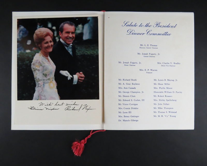 Richard Nixon "A Salute to the President November 9th,: Richard Nixon "A Salute to the President November 9th, 1971" Dinner Committee Program Memorabilia. Good Condition. Measures 11 Inches by 8-1/2 Inches. Shipping $20.00