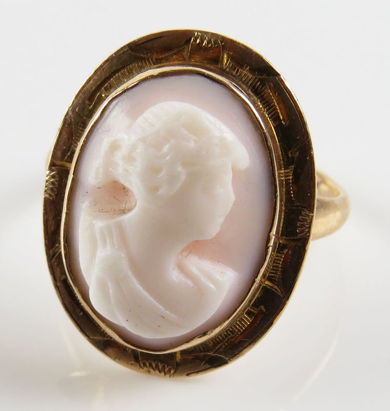 10 Karat Yellow Gold and Carved Shell Cameo Ring, Size (1 of 1)