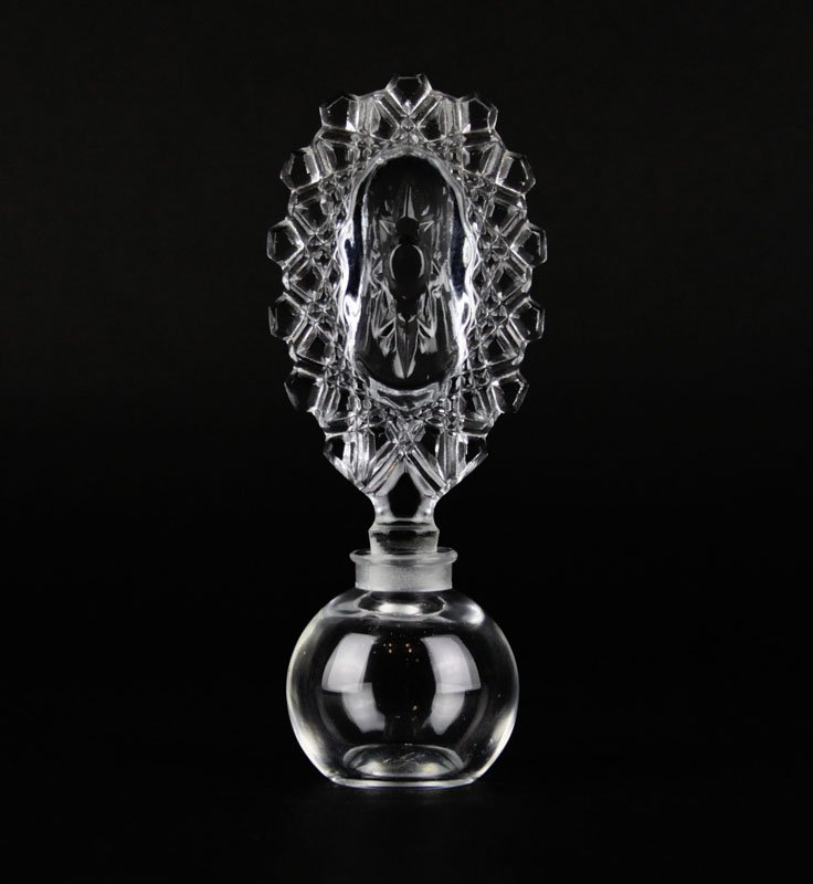 Lalique Crystal Perfume Bottle. Signed. Good Condition. (1 of 2)