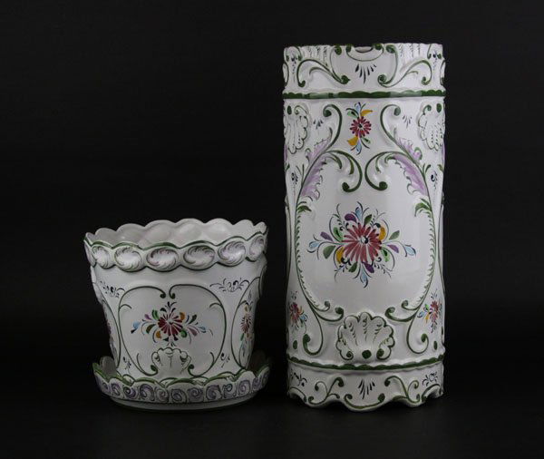 Large Ceramic Umbrella Stand along with a Ceramic (1 of 1)