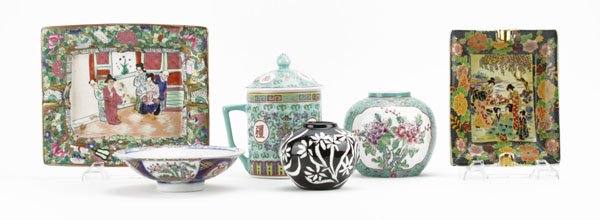 Box Lof of Miscellaneous Porcelain Pcs. (1 of 1)