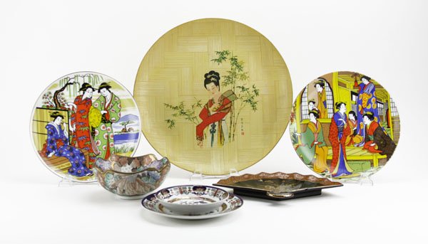 Box Lot of Miscellaneous Oriental Pcs. Includes Porcela (1 of 1)