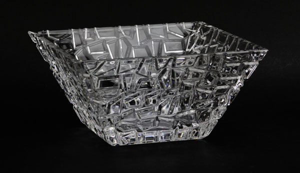 Large Tiffany and Co "Sierra" Squared Crystal Bowl in (1 of 2)