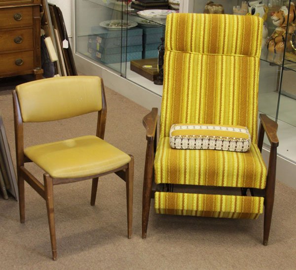 Lot of Two (2) Vintage Danish Modern Chairs. (1 of 1)