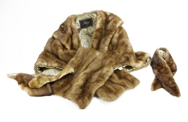 Vintage Fur Wrap along with Two (2) Smaller Wraps. Good (1 of 1)