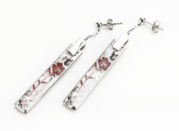 Bernardaud Sterling Silver Multi-Colored Enamel: Bernardaud Sterling Silver Multi-Colored Enamel Earrings in Original Box. Good Condition. Measures 1-3/4" H. Shipping $15.00