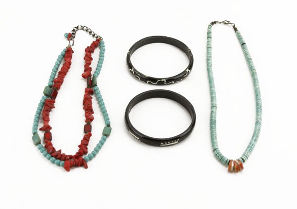 Vintage Double Strand Coral and Turquoise Beaded Neckla (1 of 1)