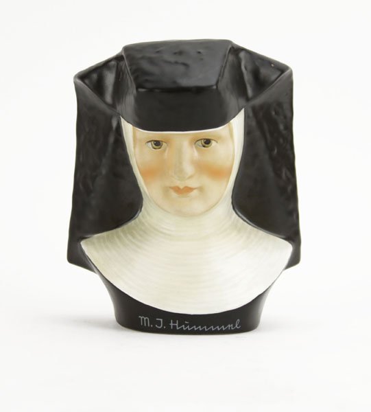 Goebel Hummel Special Edition Nun Figure. Good (1 of 1)
