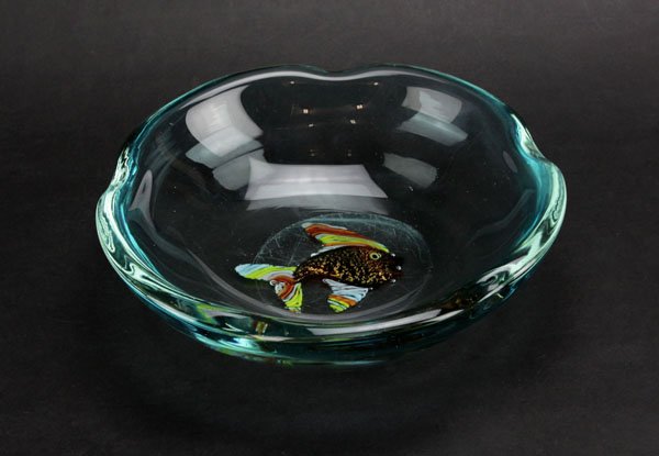 Vintage Italian Hand Blown Glass Bowl with Fish Motif. (1 of 1)