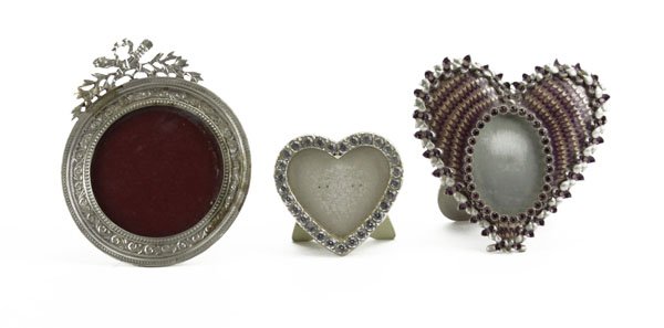 Jay Strongwater Enamel and Rhinestone Heart Shape Frame (1 of 1)