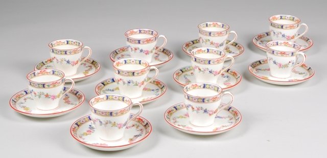 Set of 10 Minton Rose Demitasse Cups and Saucers: Lovely set of 10 Minton demitasse cups and saucers in the Old Minton Rose pattern. Cups stand 2 1/8", saucers are 4 3/8"