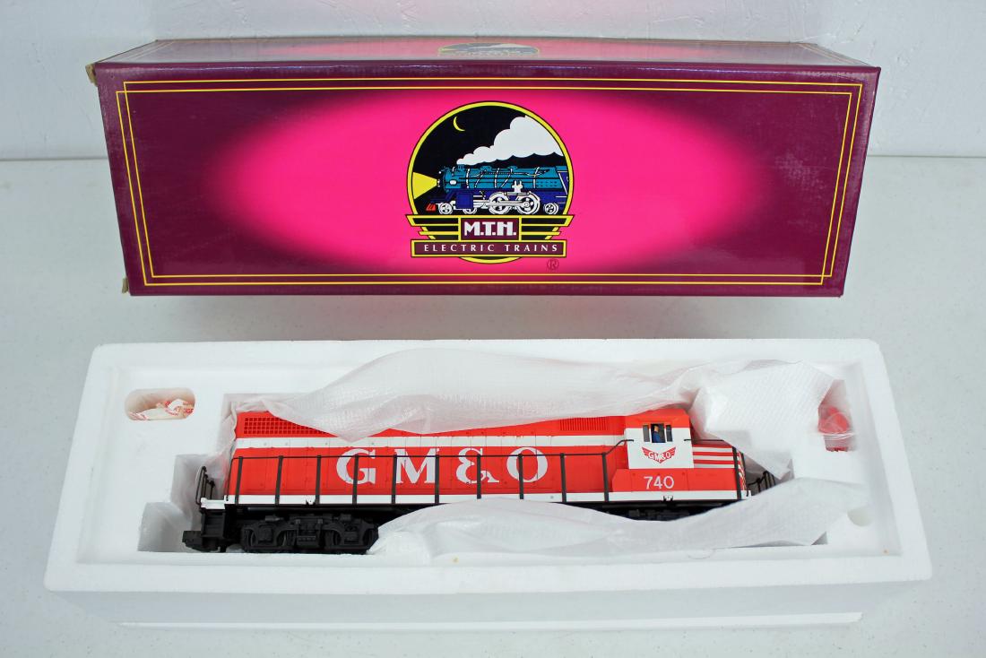 M.T.H EMD GP38-2 #20-2158-1 Engine (1 of 3)