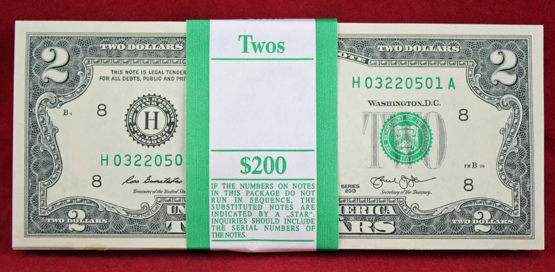 100 Unc. 2 Dollar Bills w/ Consecutive Serial #'s: 100 Unc. Two Dollar Bills with Consecutive Serial Numbers. 100 Crisp banded notes Federal Reserve Bank of St. Louis, Series 2013. Face value $200.00.