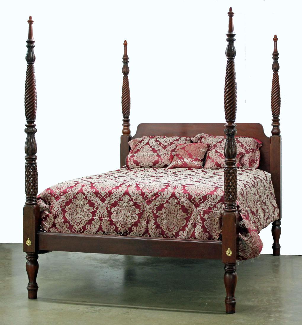 Mahogany Queen Size Poster Bed w/ Fancy Post (1 of 3)