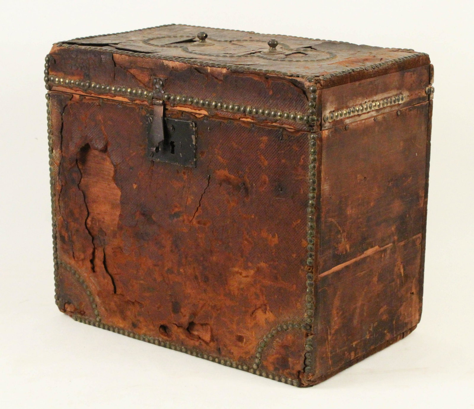 Small Civil War Trunk/Chest Belonging To Swasey (1 of 7)