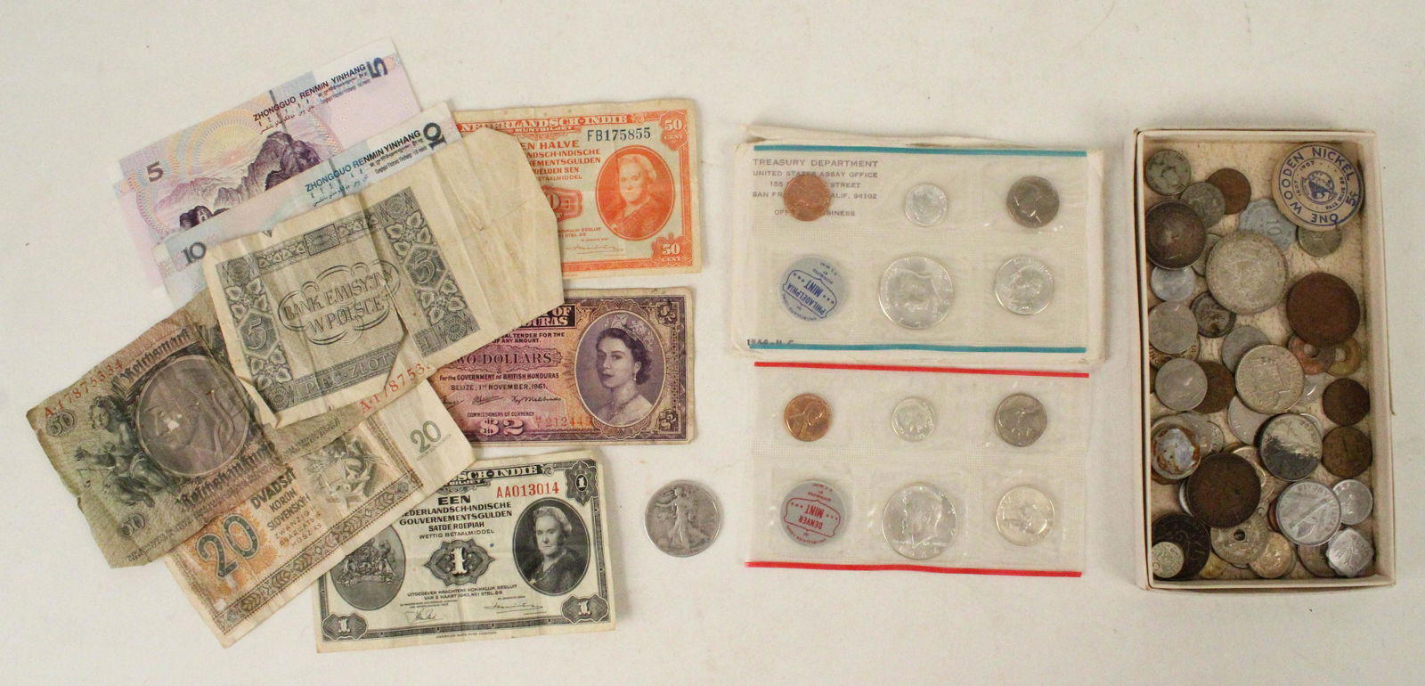 2 US 1964 Mint Sets, 1935 Half & Foreign Coins (1 of 6)