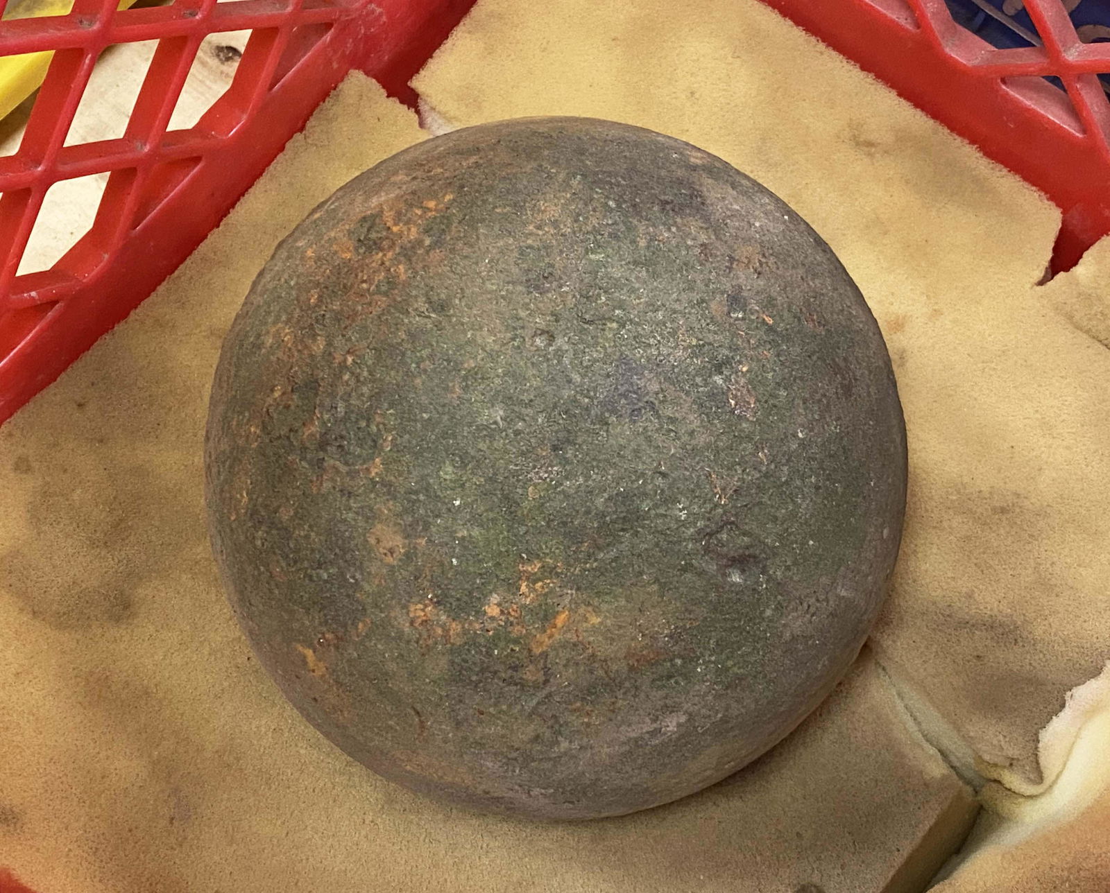 32 Lbs. Civil War Cannon Ball, Memphis, TN (1 of 1)