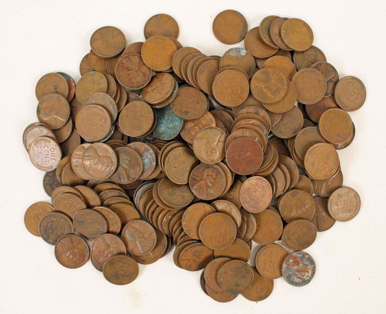 235 Lincoln Wheatback Cents (1 of 2)