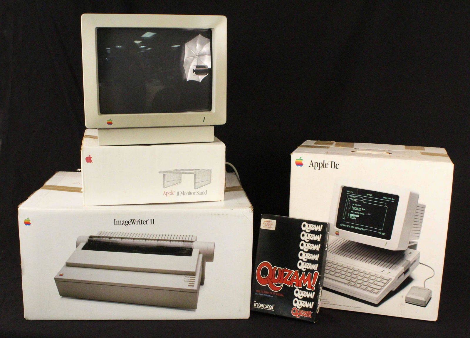 Apple IIC Computer, Monitor, ImageWriterII & Stand (1 of 7)