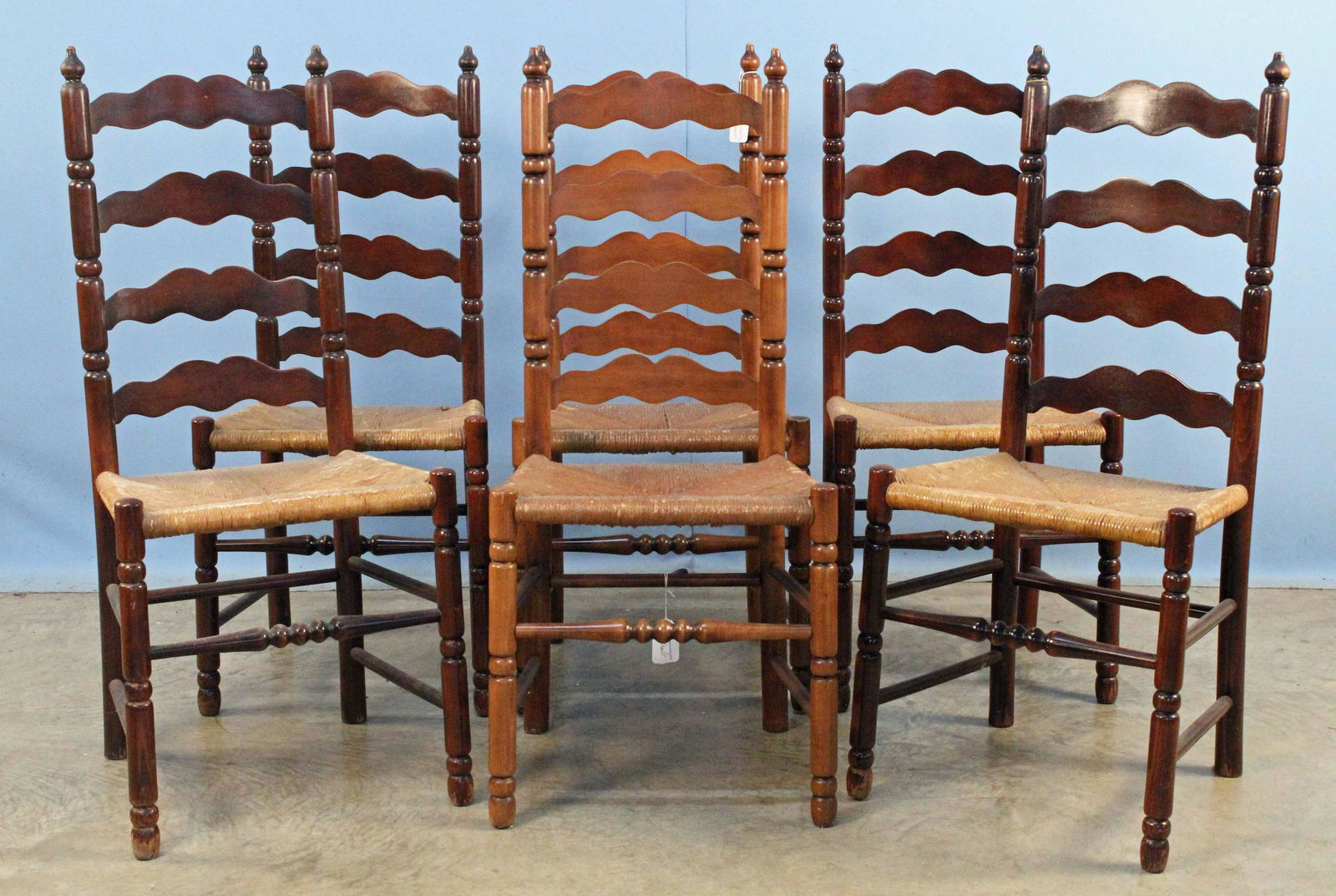Set of Six 1950's Tell City Ladderback Chairs (0230) on Jun 18, 2022