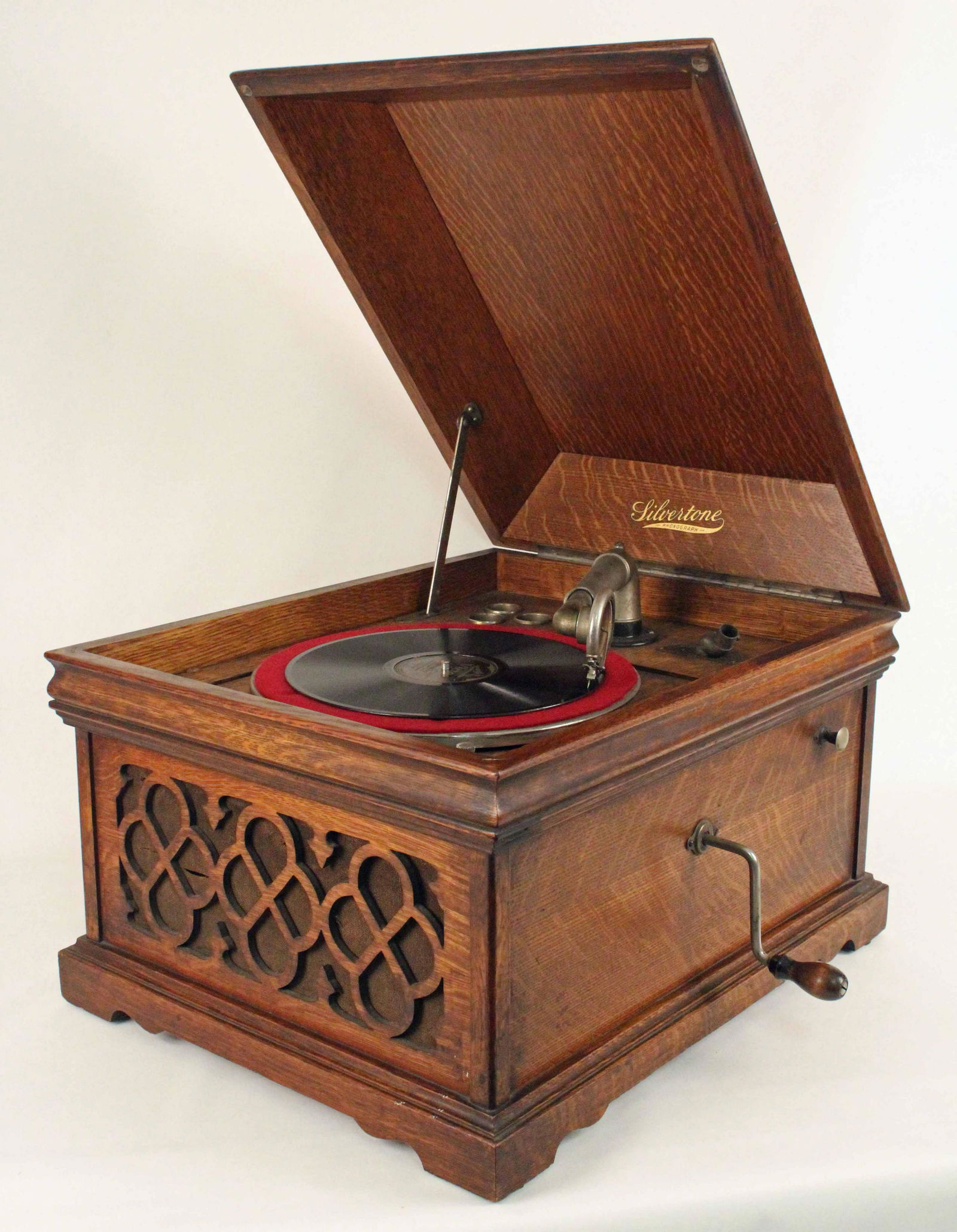 Silvertone Table Top Victrola Circa 1920 (1 of 6)