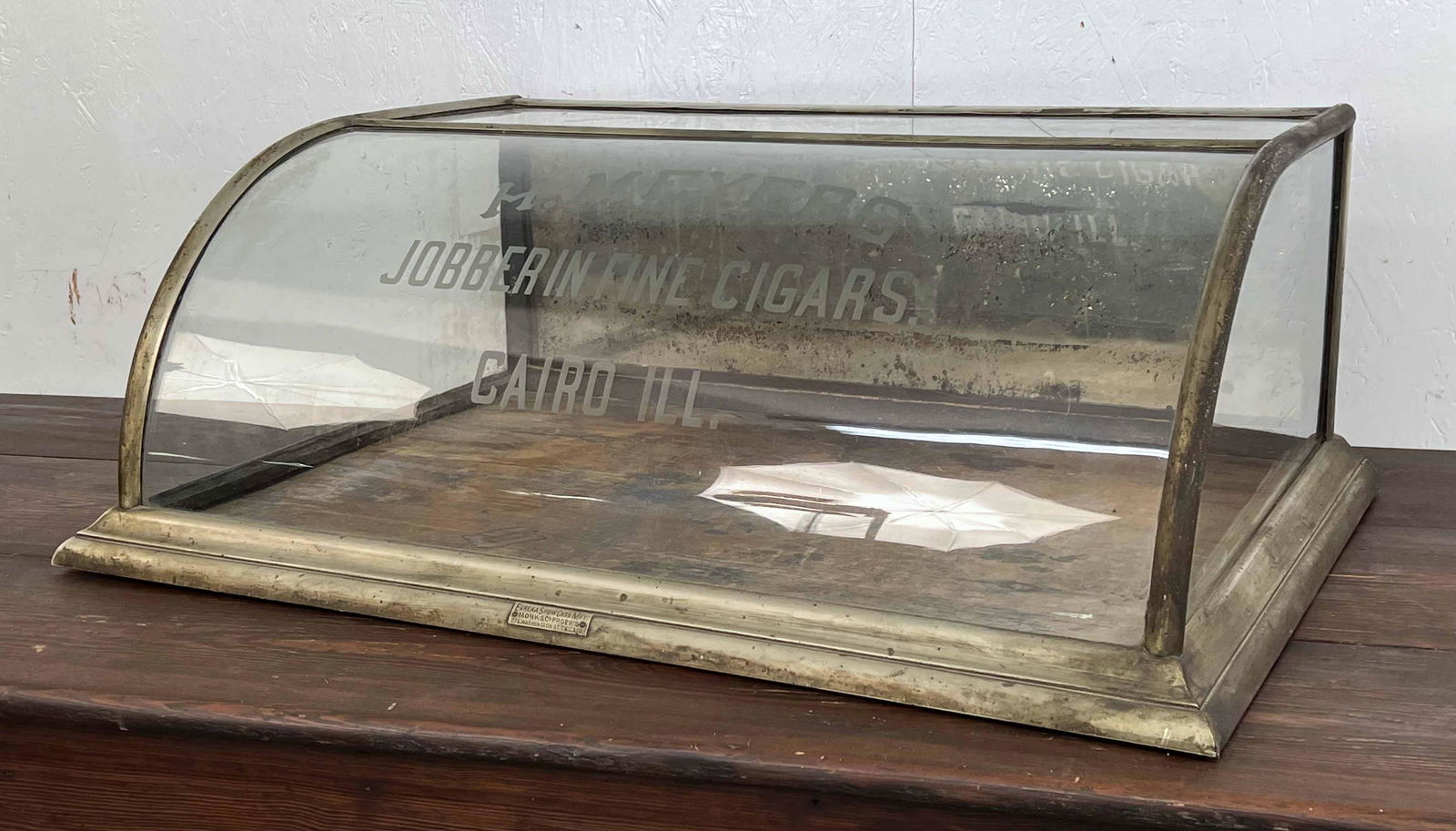 H. Meyers "Jobber Fine Cigars" Display Case (1 of 5)
