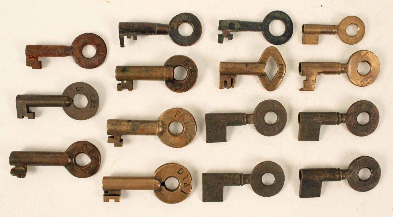 13 Railroad Lock Brass Keys and 1 Steel (1 of 5)