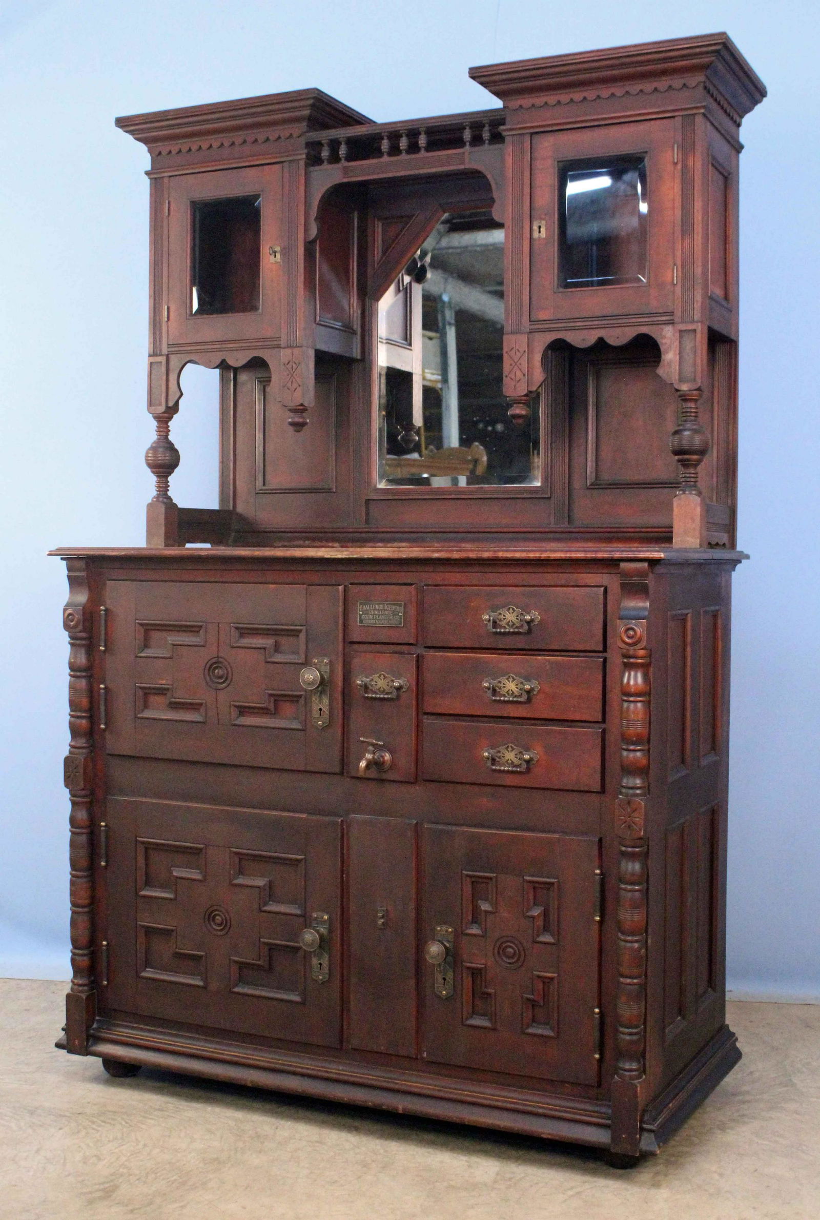 Rare Challenge Iceberg Cherry Ice Box C. 1896 (1 of 10)