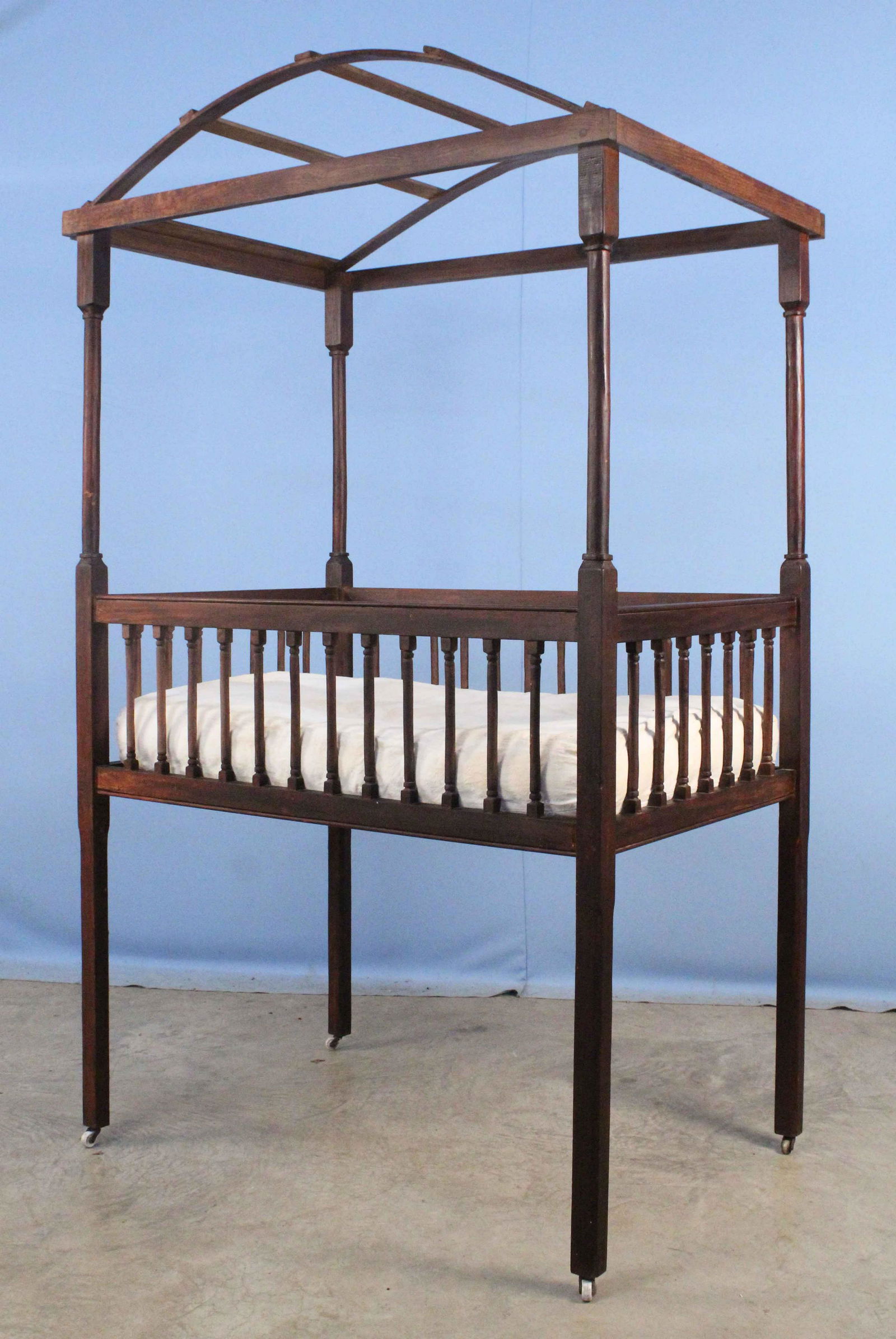 Southern Plantation Baby Bed Circa 1850 (1 of 7)