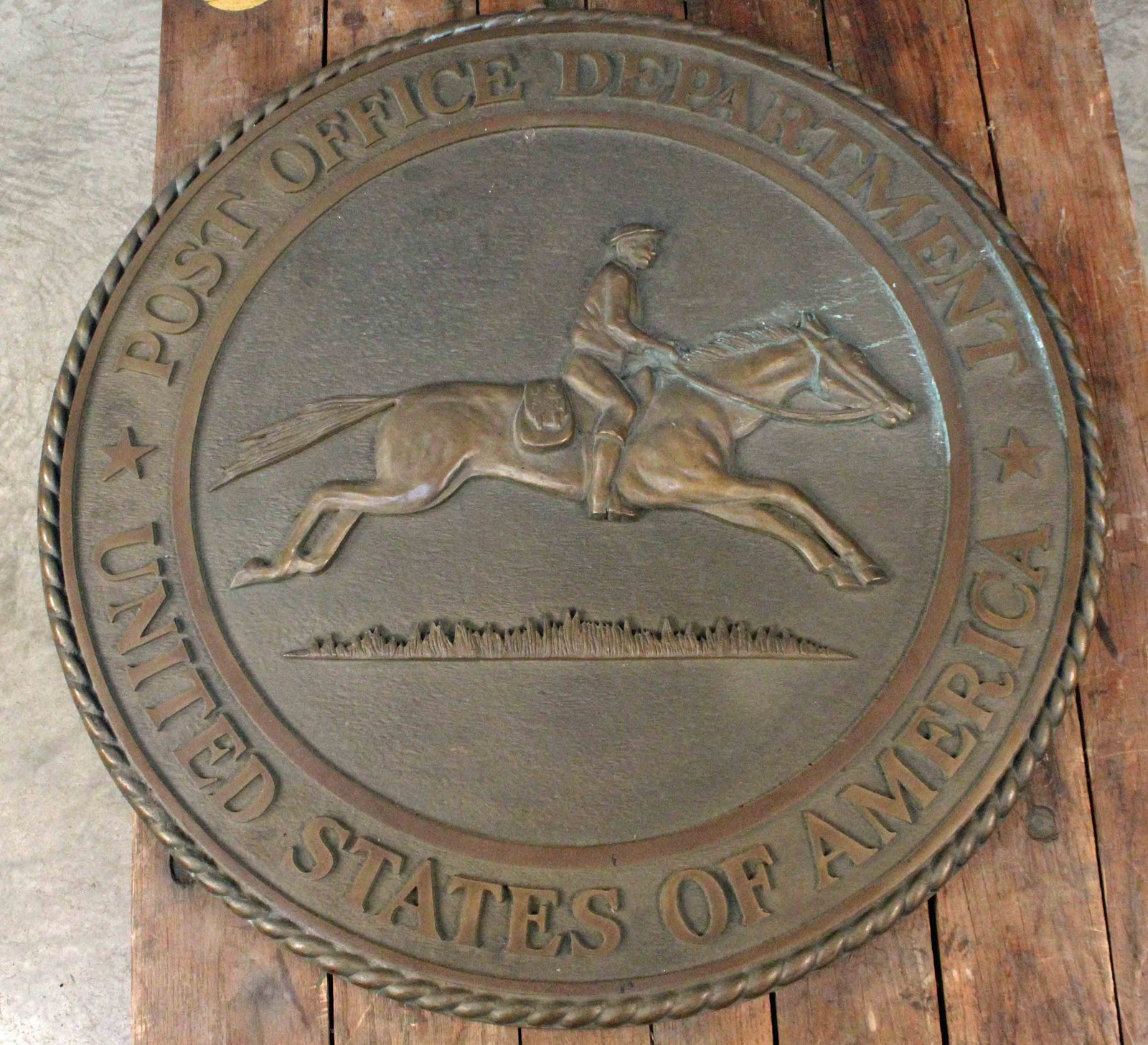 U.S. Postal Dept. 30" Bronze Building Plaque (1 of 5)