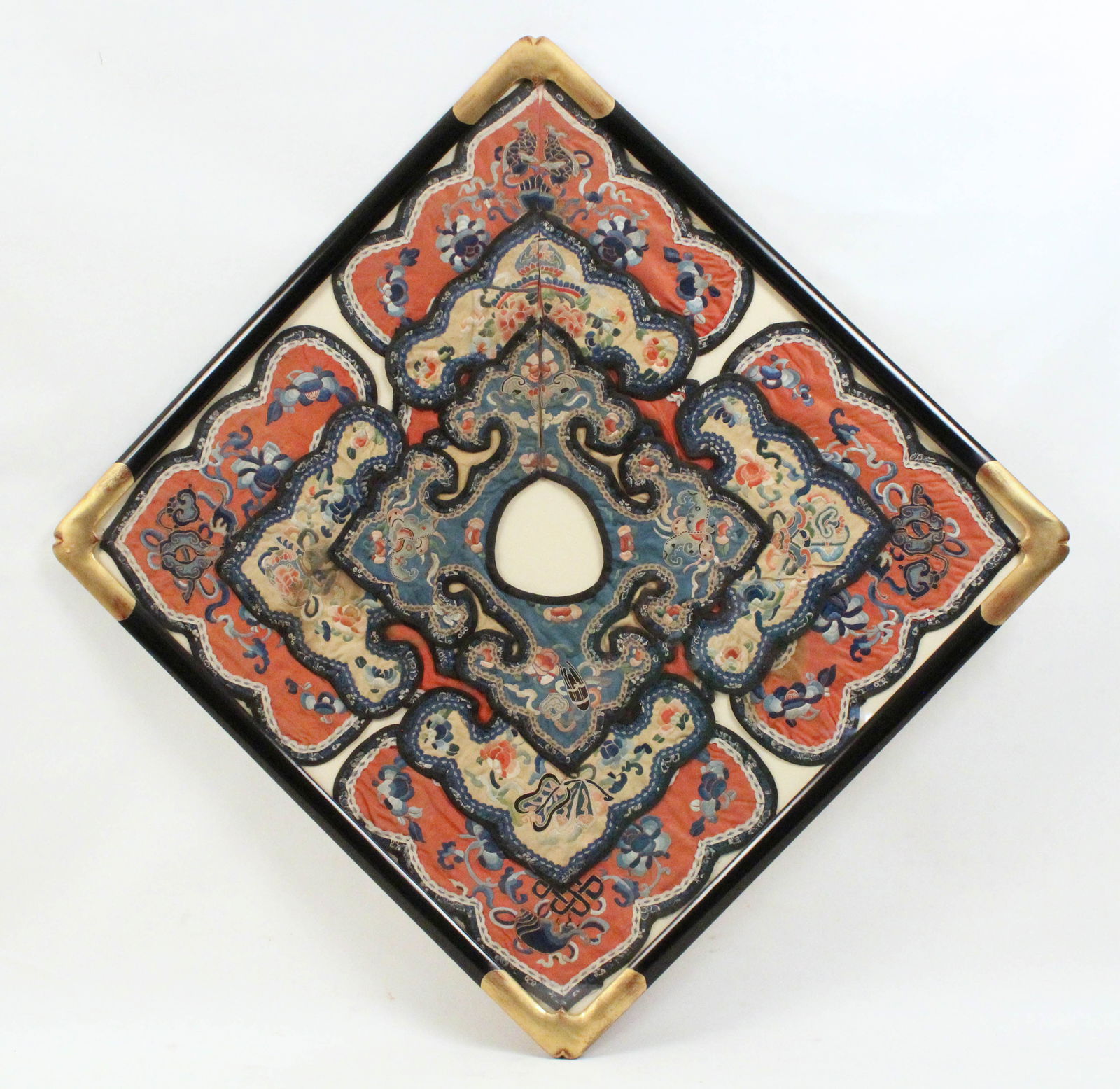 Antique Chinese Silk Embroidered Collar (1 of 7)