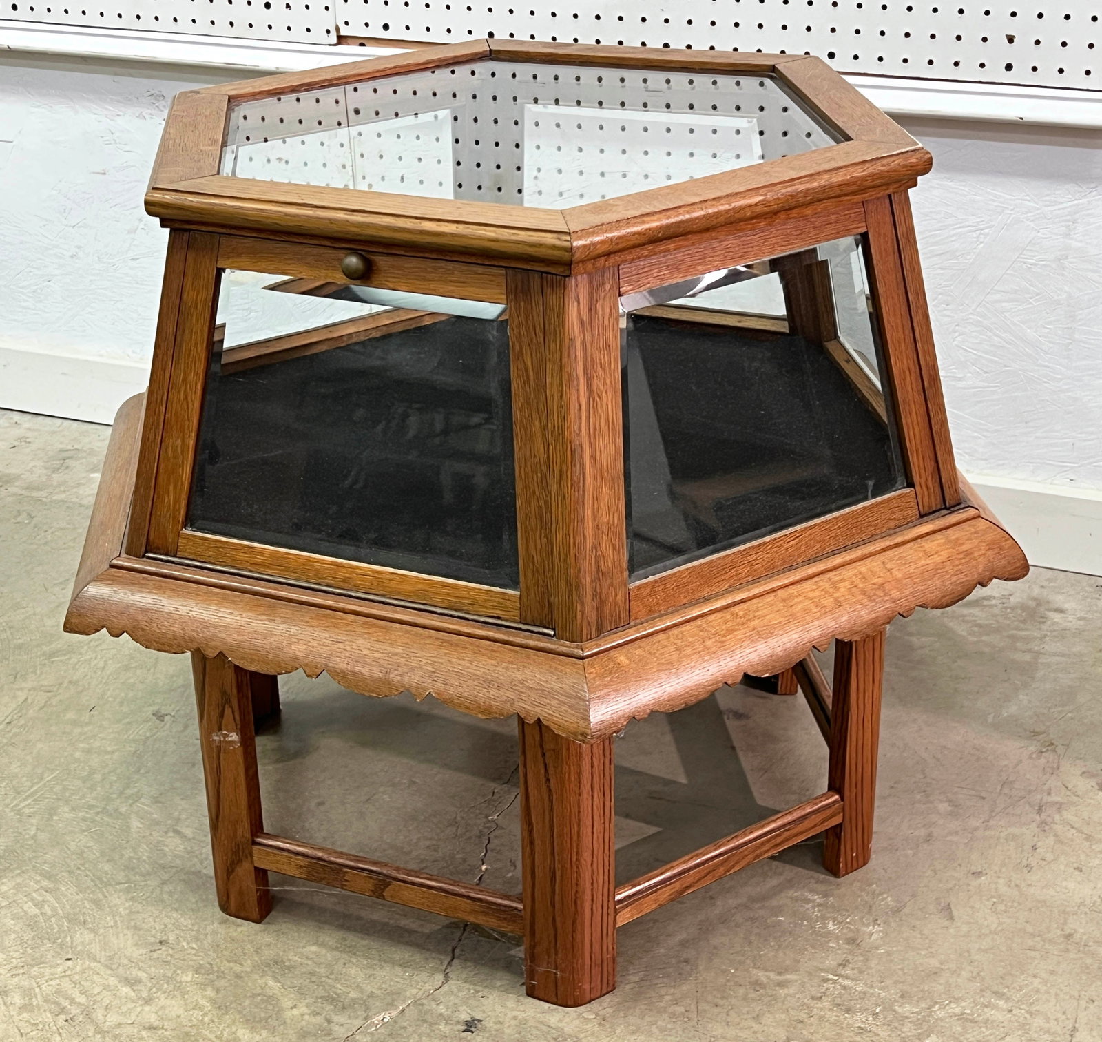 Antique Octagonal Oak Display Case (1 of 5)