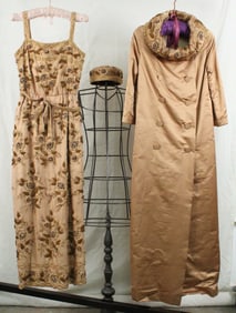 Douglas Darnell Caramel 3-Piece Ensemble