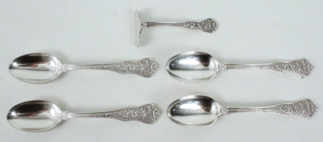 Tiffany Olympian Baby Food Pusher & Teaspoons