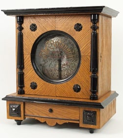 The Britannia BHA English Disc Music Box
