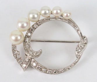 14K White Gold Diamond & Pearl Pin