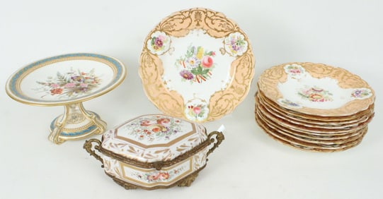 Old Paris Plates, Dresser Box & Worcester Tazza