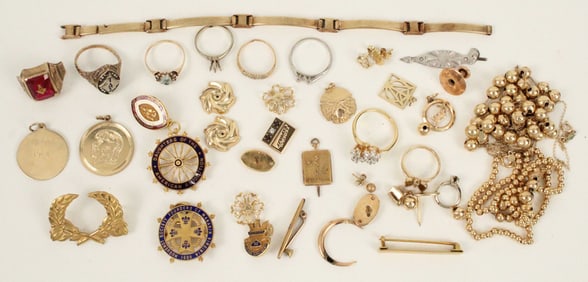 Group of 14K Gold Jewelry & Scrap