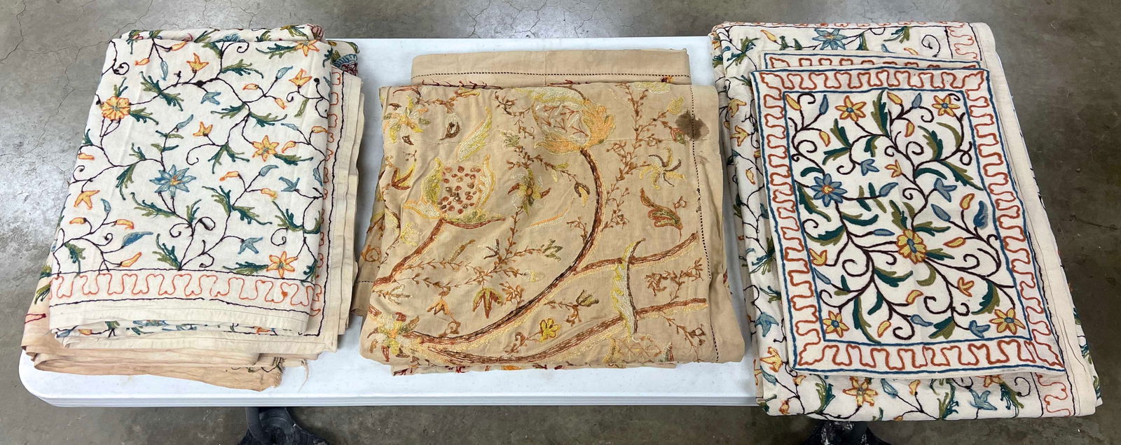 Kashmir, Crewel, Embroidered Bread Spreads & Bolt (1 of 11)