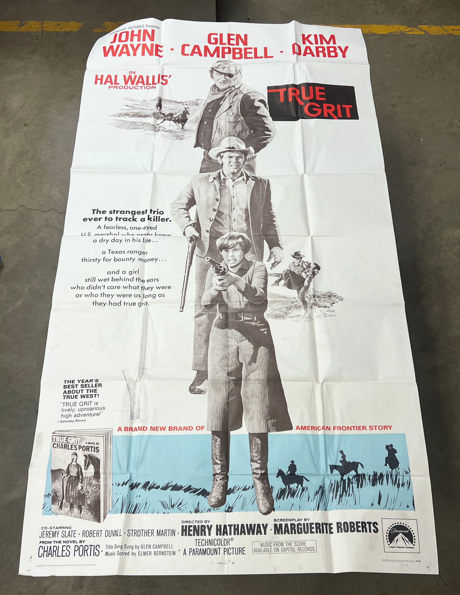 Large 1969 "True Grit" Three Sheet Move Poster (1 of 7)