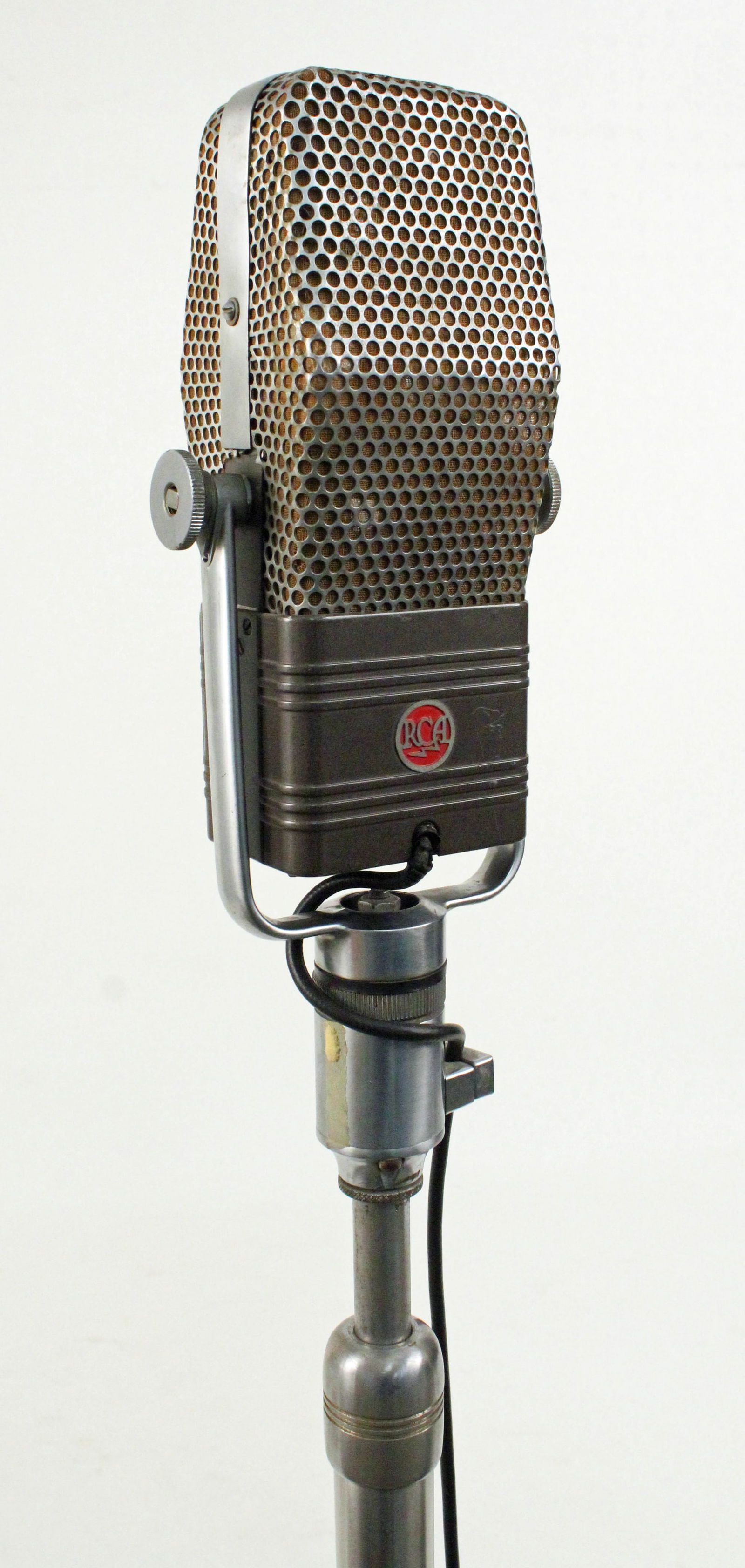 RCA Type 44-BX Velocity Microphone (1 of 7)