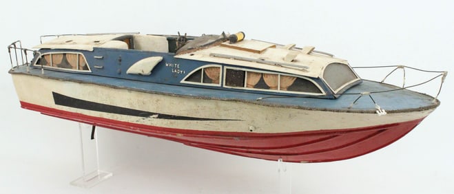 "White Lady" Cabin Cruiser Model Boat C. 1950