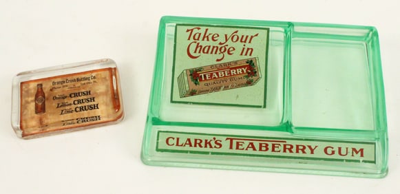 Clark's Gum Change Tray & Crush Paperweight