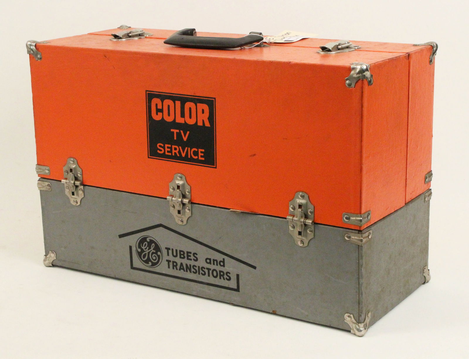 General Electric TV Service Box w/ Tubes: General Electric TV Service Box with Tubes and Transistors. Comes with product and instructions/hand books. See photos. Service box measures 14" high X 9" wide X 22" long. Provenance the remaining inv