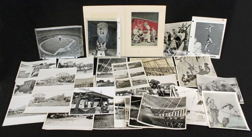 (29) Black & White Circus Photographs, 1940's/70's