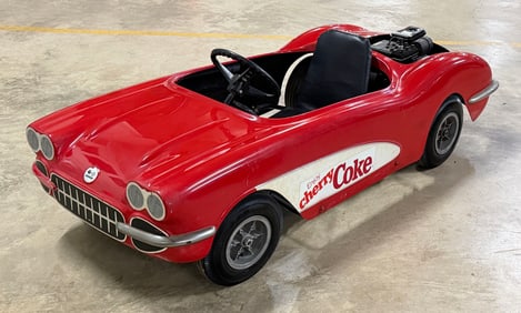 C. 1979 Manco C1 Corvette-Style Go-Kart