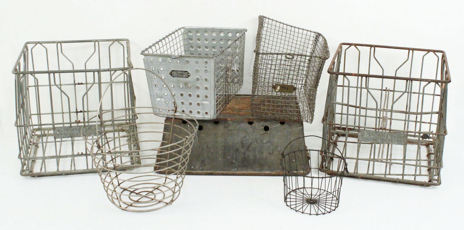 (2) Milk Crates, (4) Metal Baskets, & Tray (1 of 6)